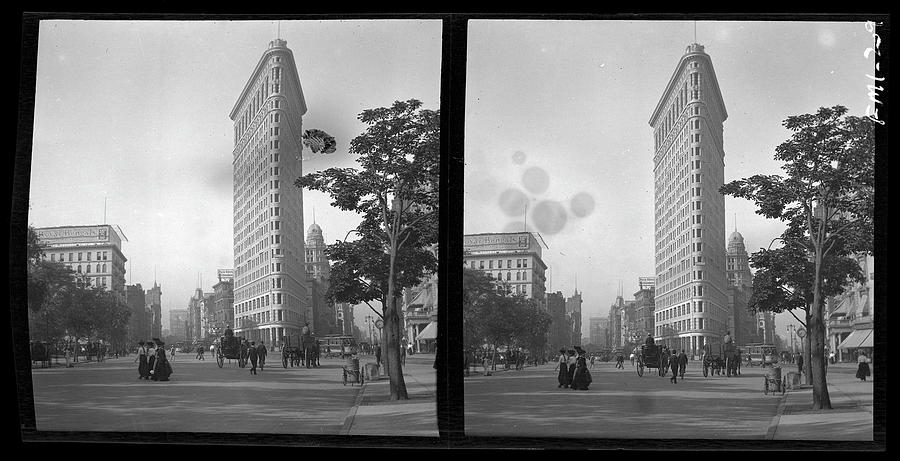 Flatiron Building Photograph by The New York Historical Society