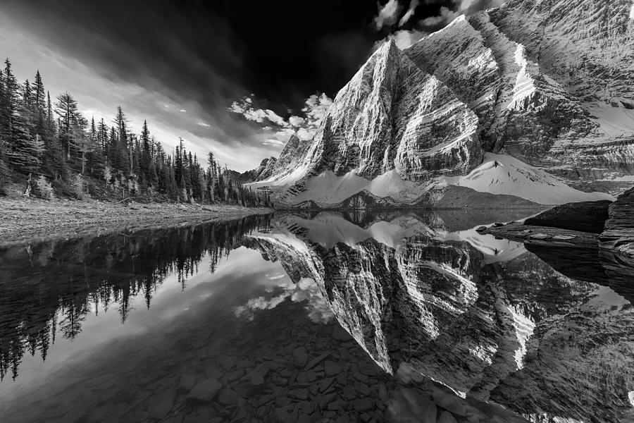 Mountain Photograph - Floe Peak In Morning Light Rising by Lee Rentz