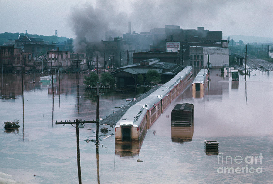 Flood In City Of Wilkes-barre Photograph by Bettmann