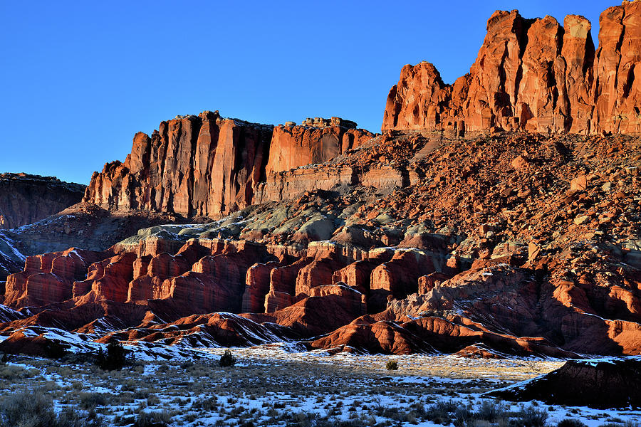 Fluted Wall Sunset in Capitol Reef Photograph by Ray Mathis