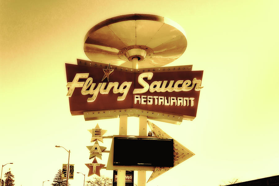 Flying Saucer 4 Photograph