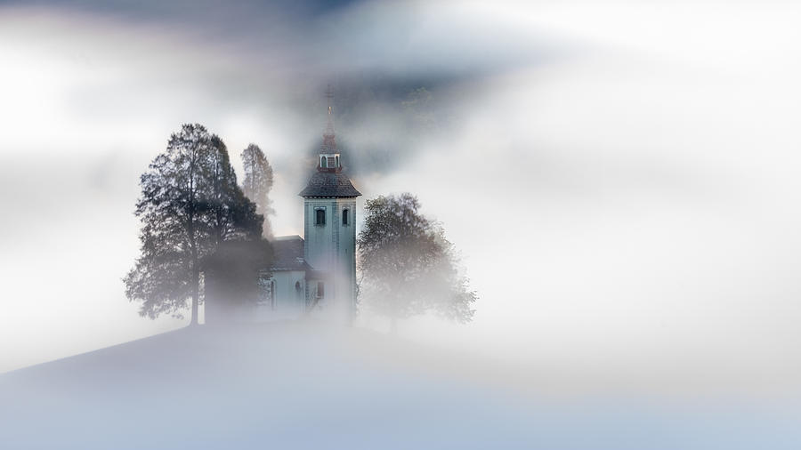 Landscape Photograph - Fog Around And Around by Bor