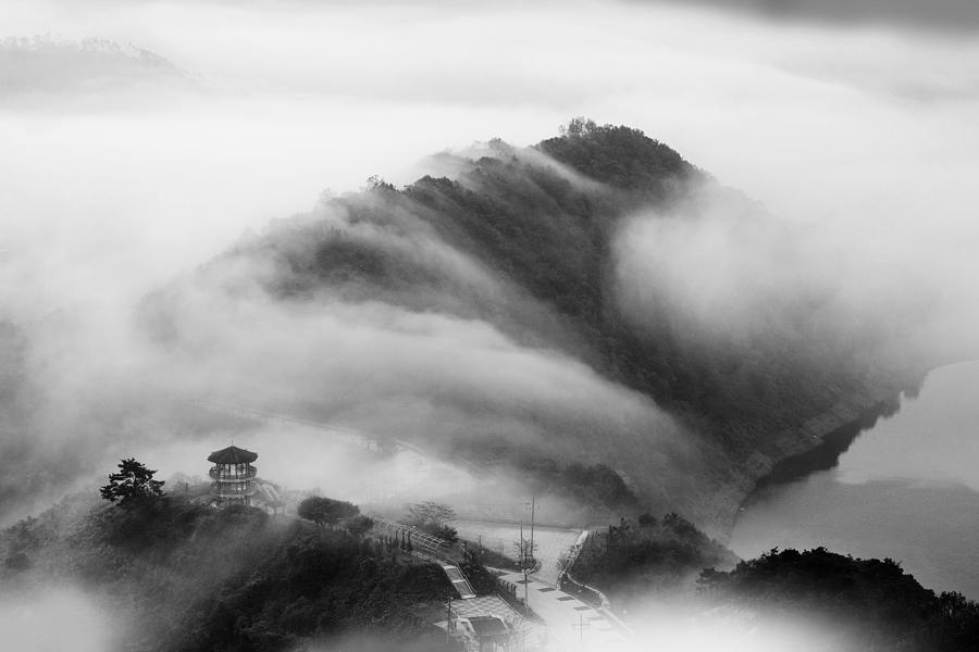 Fog Of Guksabong Photograph by Shin Woo Ryu