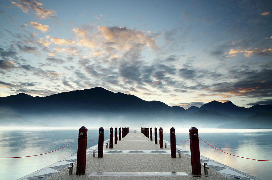 Fog Of Sunmoon Lake Photograph by ©chuwucheng