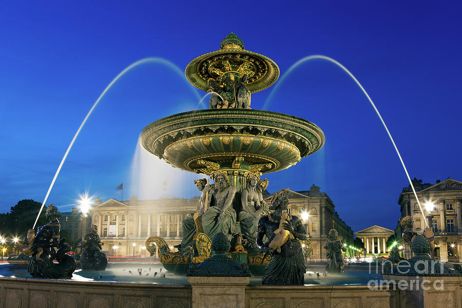 Fontaine Des Fleuves, Concorde Square, Paris, Ile De France, Fra Photograph