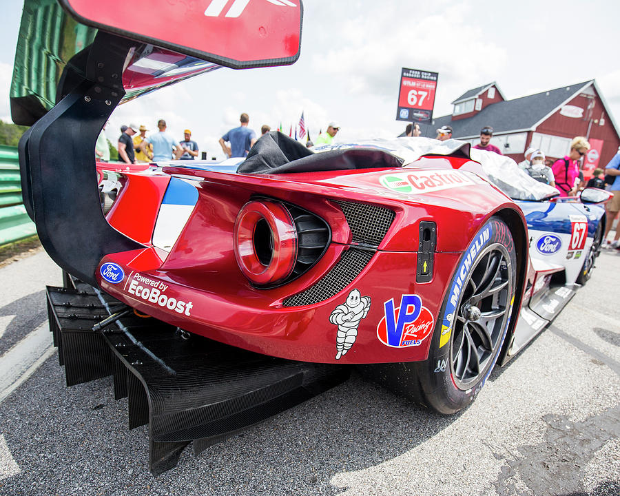 Ford GT Rear Angle Photograph by Alan Raasch