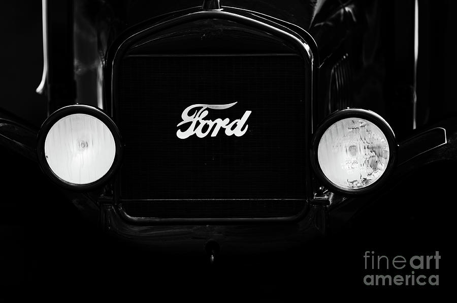 Ford Model T Lights Photograph by Dale Powell