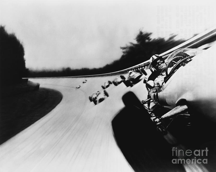 Formula One Race In Grand Prix Photograph by Bettmann