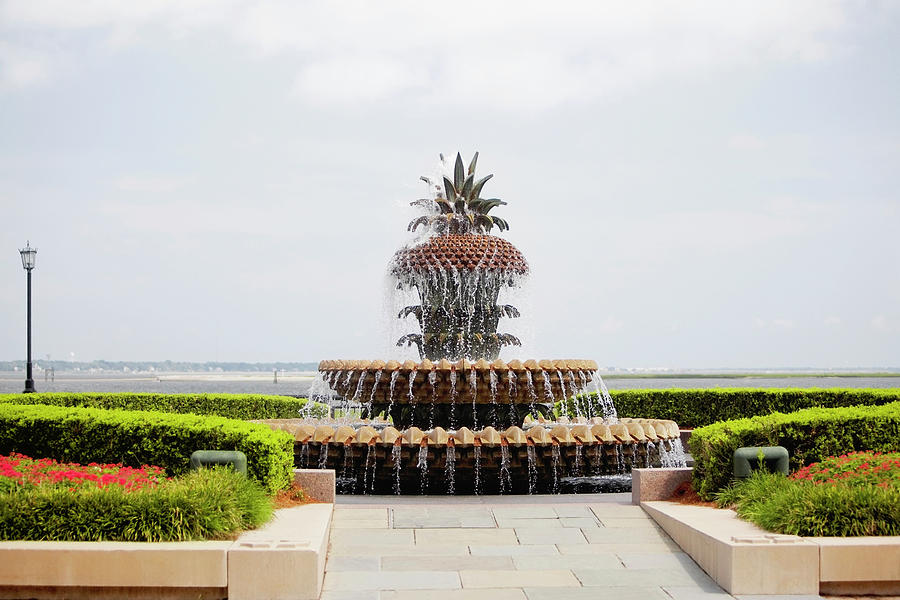 Fountain In A Park, Waterfront Park Photograph by Glowimages