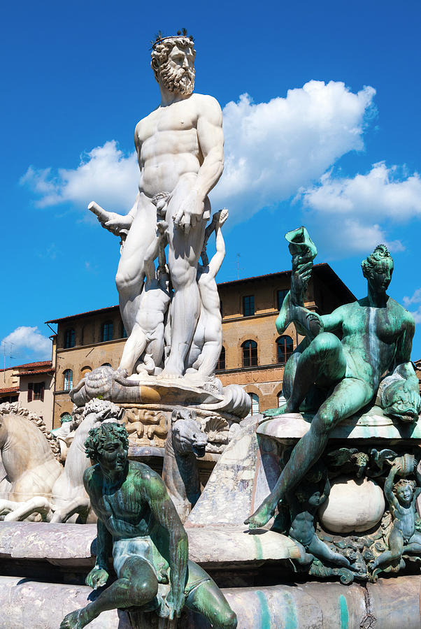Fountain Of Neptune, Firenze, Italy Photograph by Nico Tondini