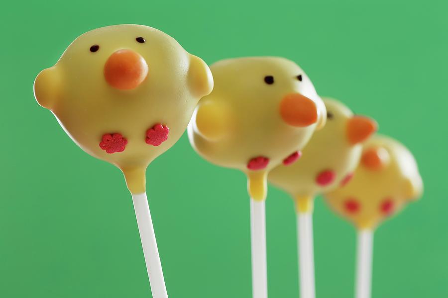 Four Cake Pops chicks In A Line Photograph by Krger & Gross