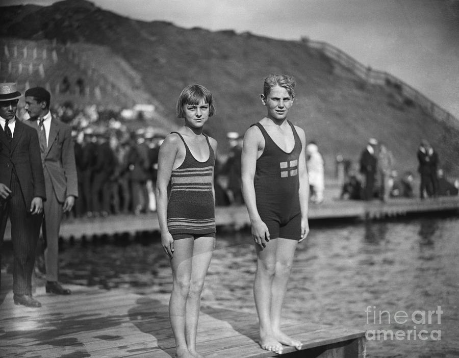Fourteen Year Old Olympic Swimmers Photograph by Bettmann