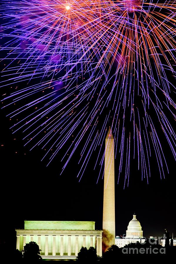 Fourth Of July Celebration Photograph by Visionsofamerica/joe Sohm