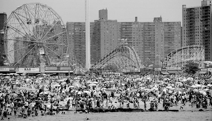 Fourth Of July Crowd Fills The Beach At Photograph by New York Daily News Archive
