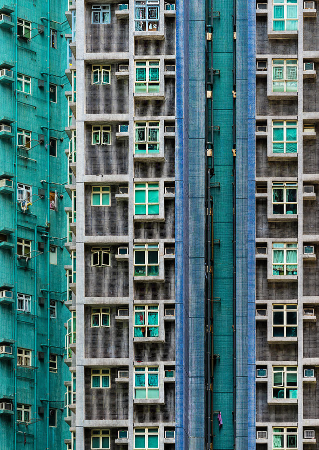 Hong Kong Photograph - Fractions by Andreas Agazzi