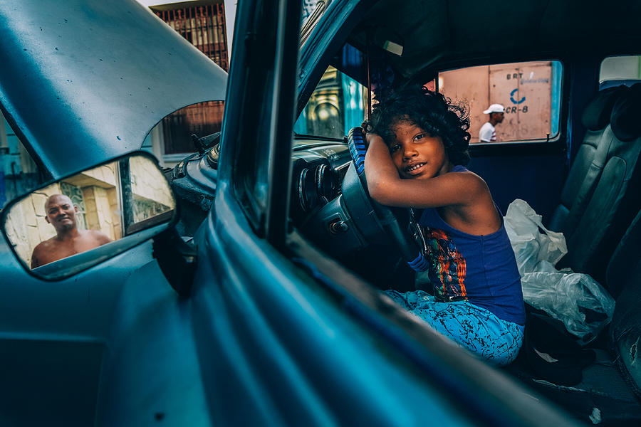 Frame In Cuba Photograph by Nasser Al-nasser