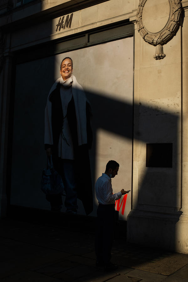 London Photograph - Framed by Lorenzo Grifantini