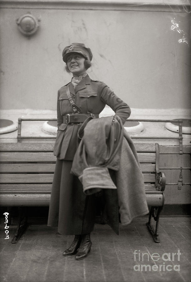Frances Marion Standing On Ship Deck Photograph by Bettmann
