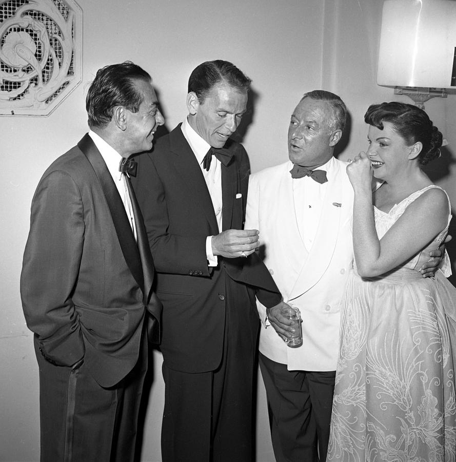 Frank Sinatra Photograph - Frank Sinatra And Judy Garland by Frank Worth