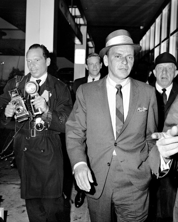 Frank Sinatra Photograph - Frank Sinatra At Jfk Airport As He by New York Daily News Archive