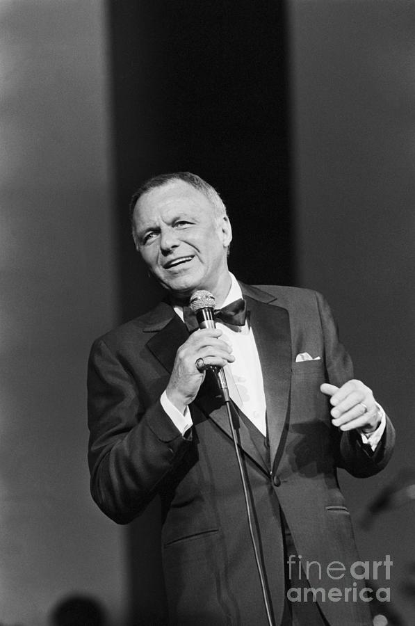 Frank Sinatra In Concert Photograph by Bettmann - Pixels