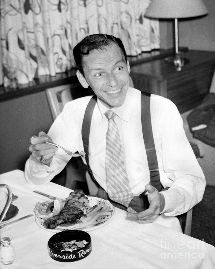 Frank Sinatra Is Filling Himself Up Photograph by New York Daily News Archive