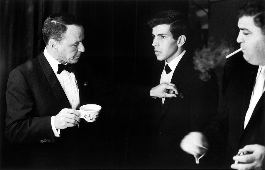 Frank Sinatra (L) Photograph by John Dominis