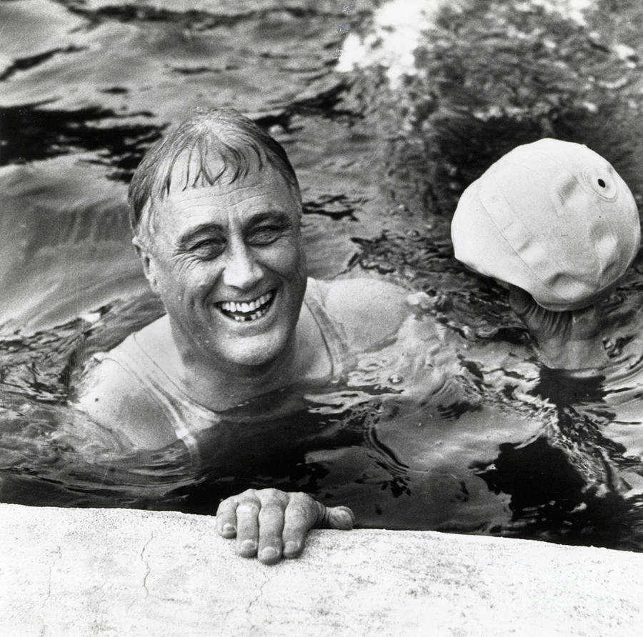 Franklin Delano Roosevelt In Pool Photograph by Bettmann