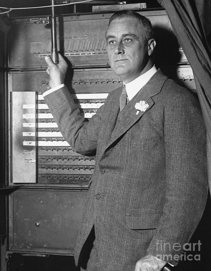 Franklin Roosevelt As Gubernatorial Photograph by Bettmann