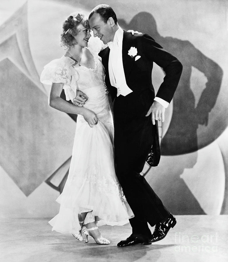 Fred Astaire And Ginger Rogers Photograph by Bettmann