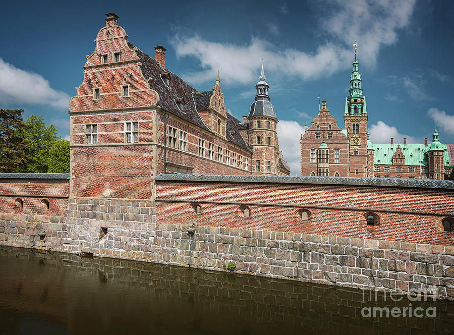 Frederiksborg renaissance castle Hillerod by Sophie McAulay Frederiksborg renaissance castle Hillerod by Sophie McAulay
