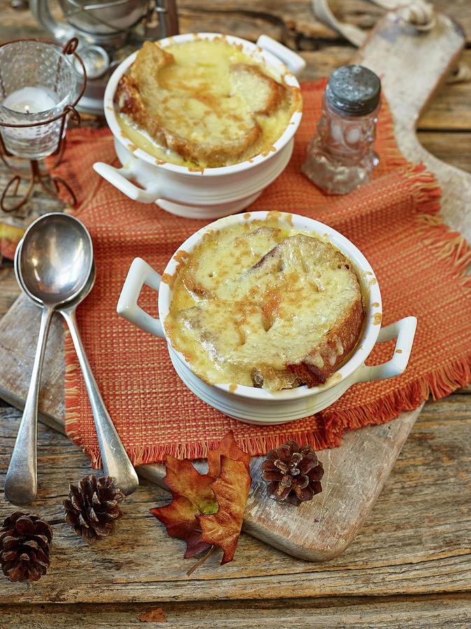 French Onion Soup With Baked Cheese On Toast Photograph by Dan Jones