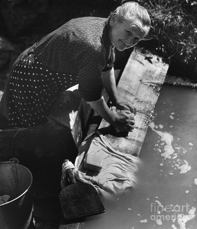 French Peasant Woman Doing Her Laundry Photograph by Bettmann
