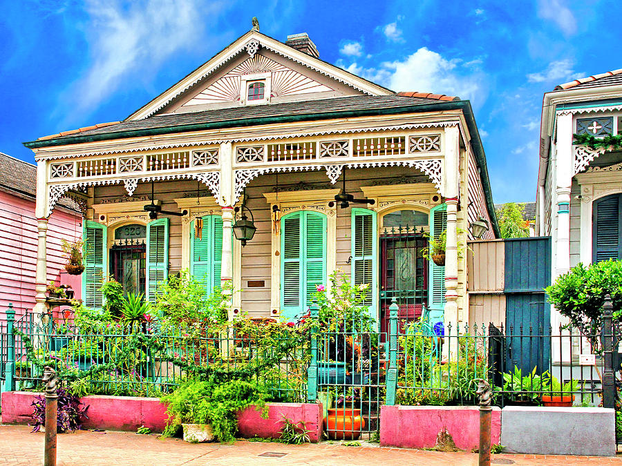 French Quarter Victorian Photograph by Dominic Piperata