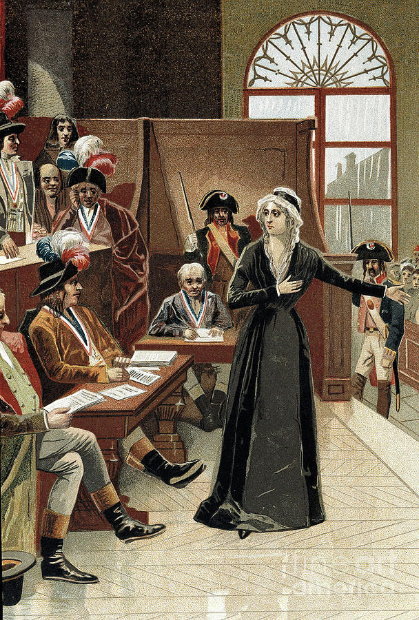 French Revolution: The Queen Of France Marie Antoinette In Front Of The ...