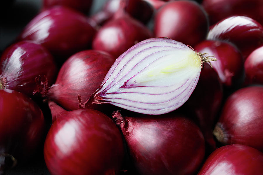 Still Life Digital Art - Fresh Whole Red Onions And One Halved On Table by Tim Macpherson