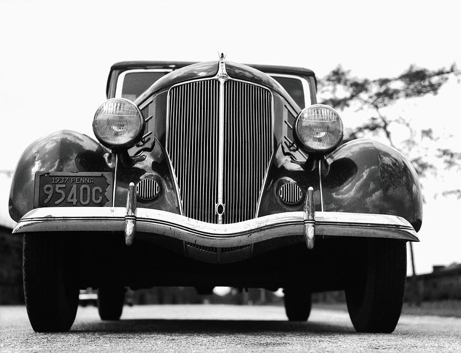 Front View Of 1930s Car Photograph by H. Armstrong Roberts