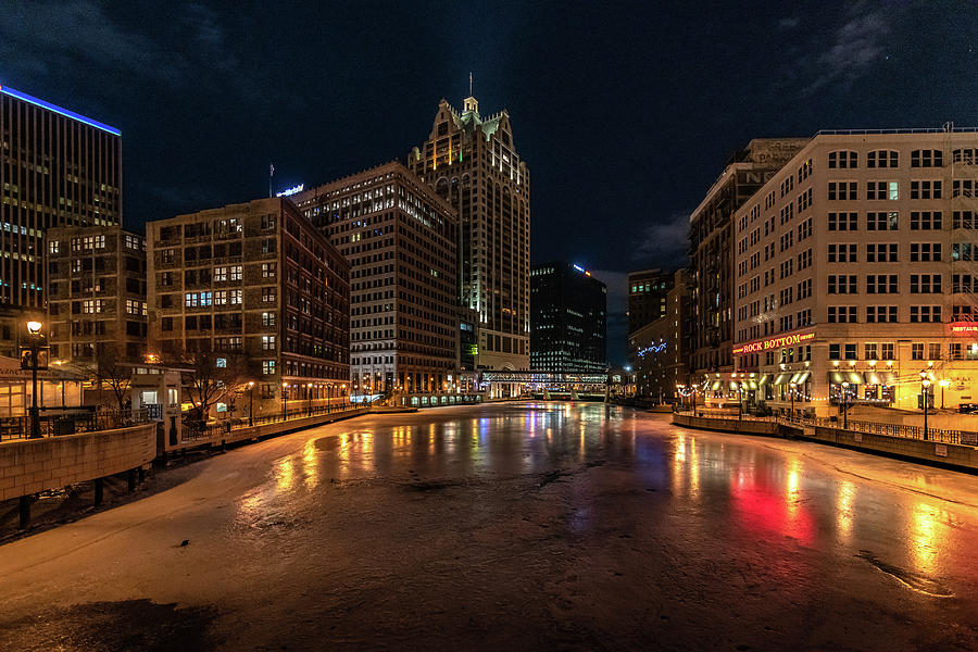 Frozen City by Randy Scherkenbach Frozen City by Randy Scherkenbach