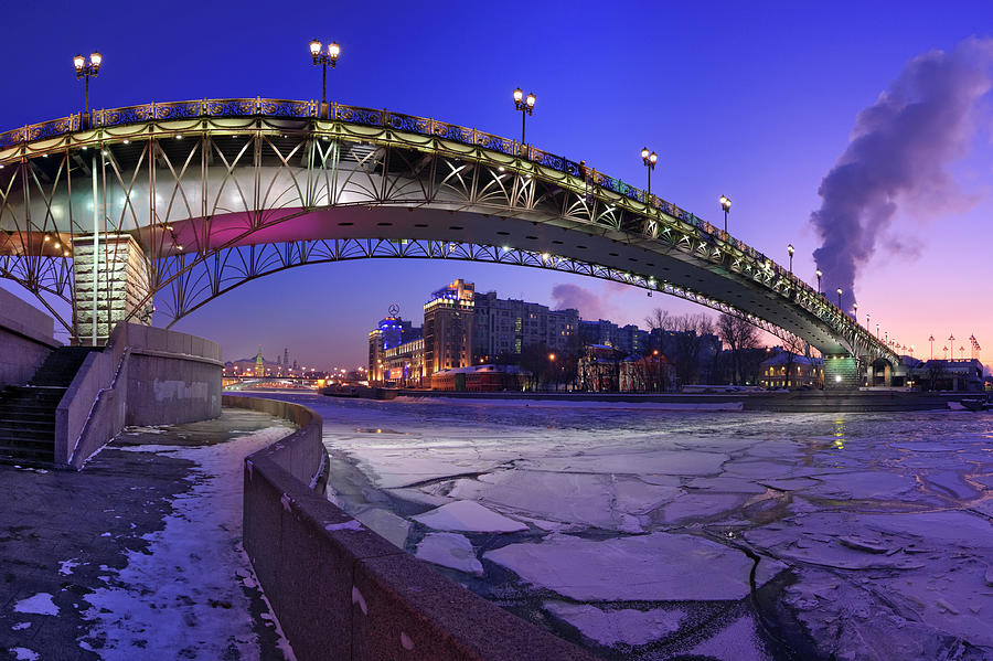 Moscow Photograph - Frozen by Vladislav Ponomarev