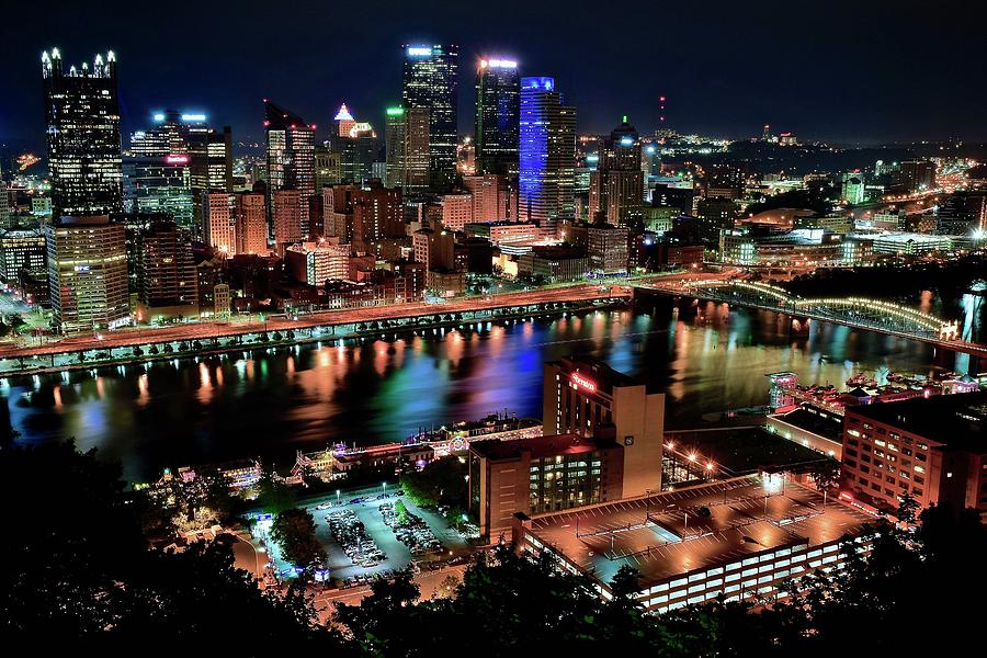 Full City View in Pittsburgh Photograph by Frozen in Time Fine Art Photography