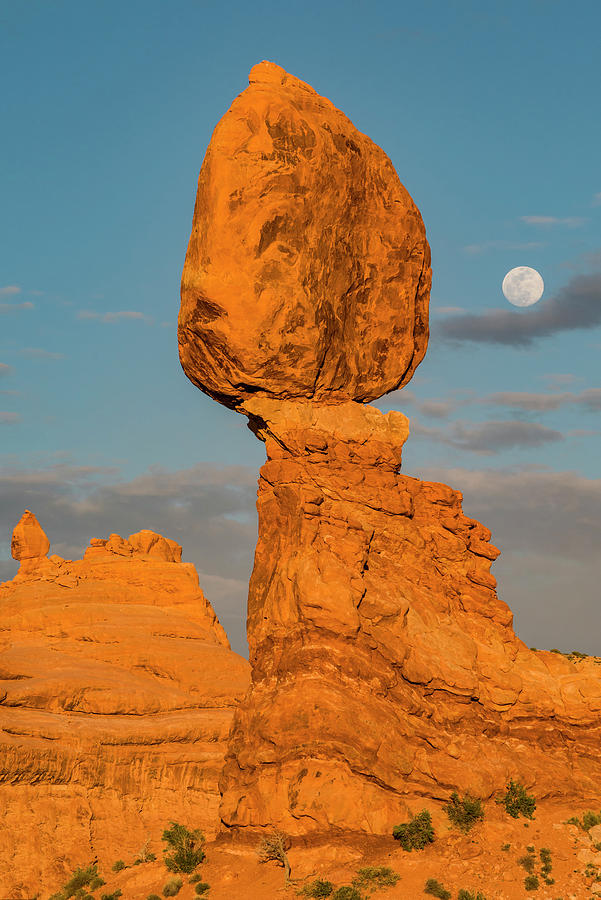 Full Moon And Balanced Rock Photograph by Jeff Foott