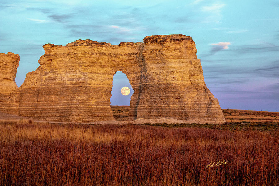 Full Moon Arch Photograph by Bill Kesler