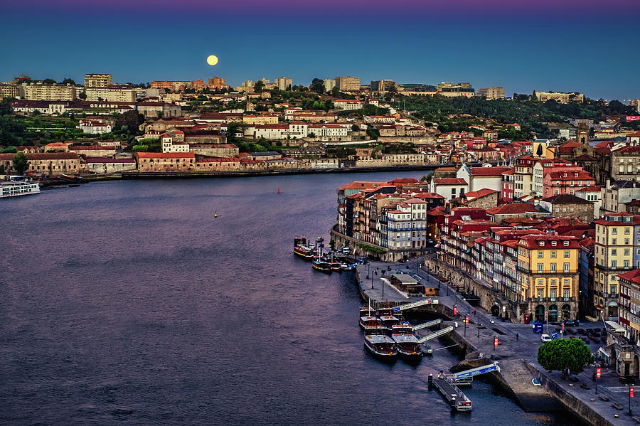 Full Moon At Dawn #2 - Porto - Portugal Photograph by Stuart Litoff