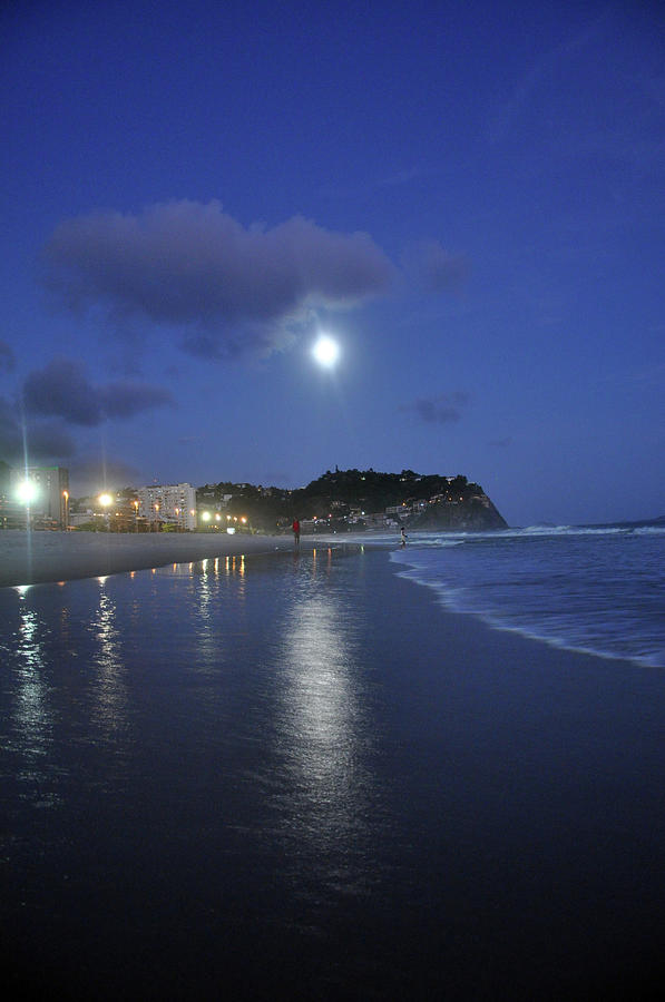 Full Moon Rio De Janeiro Photograph by Giovani Cordioli