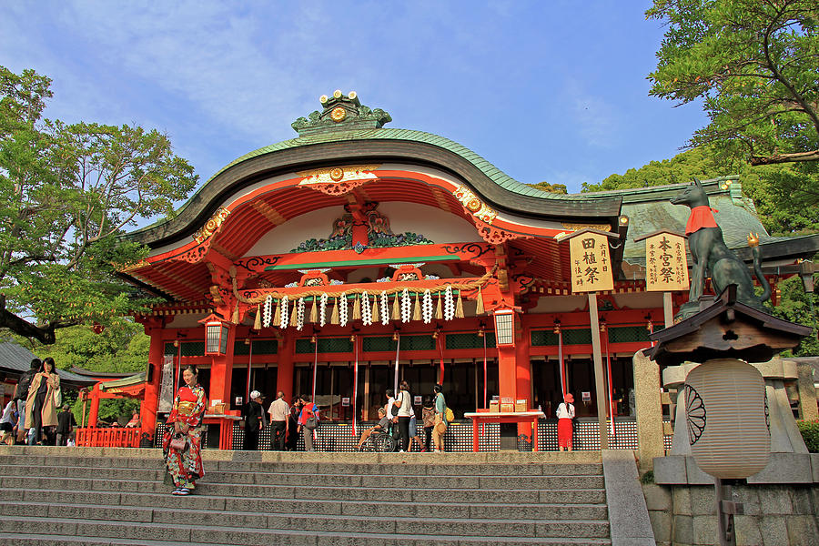 Fushimi Inari-taisha Shrine - Kyoto, Japan Photograph by Richard Krebs