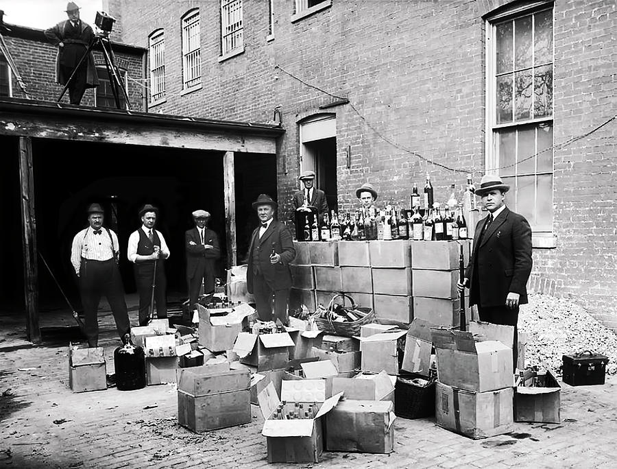 G-Men Seize Liquor Cache 1922 During Prohibition Photograph by Doc Braham