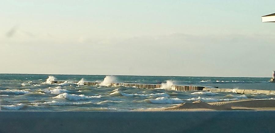 Lake Michigan Photograph - South Wind at Manistee by Susan Wyman