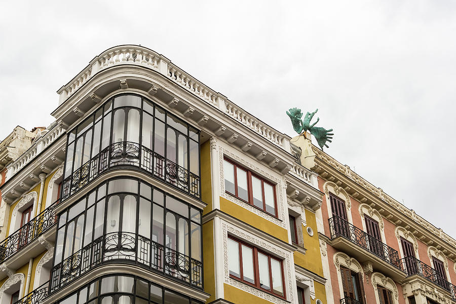 Gallivanting Around Madrid Is A Pure Delight Upside Down Winged