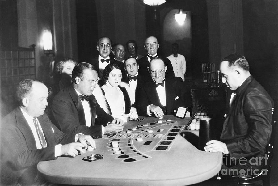 Gamblers Playing Cards At Havana Casino Photograph by Bettmann Gamblers Playing Cards At Havana Casino Photograph by Bettmann
