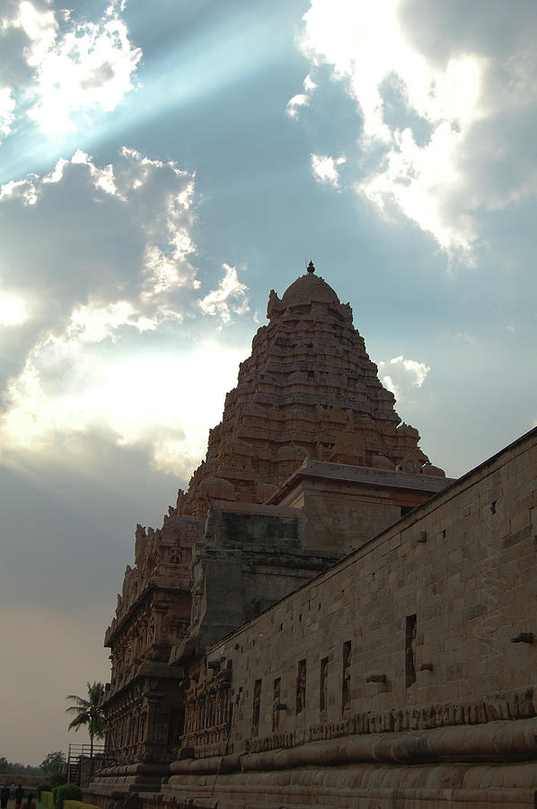 Gangaikonda Cholapuram Temple Photograph by Capture The Happy World
